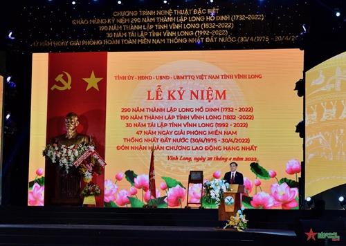 Chủ tịch Quốc hội Vương Đình Huệ dự Lễ kỷ niệm 190 năm thành lập tỉnh Vĩnh Long