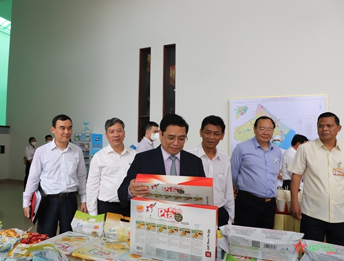 Thủ tướng Phạm Minh Chính chia sẻ 13 vấn đề lớn về phát triển hệ sinh thái đầu tư của tỉnh Sóc Trăng