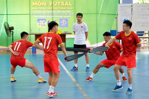 Đội tuyển futsal Việt Nam tập huấn quốc tế trước SEA Games 31
