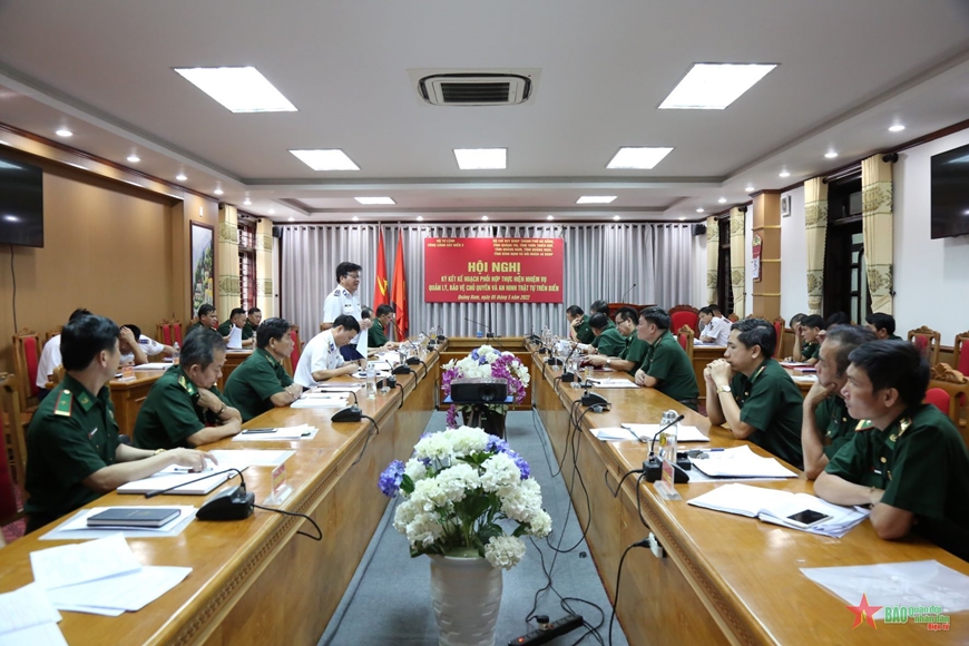 Bộ tư lệnh Vùng Cảnh sát biển 2 ký kết phối hợp thực hiện nhiệm vụ trên biển Bộ tư lệnh Vùng Cảnh sát biển 2 ký kết phối hợp thực hiện nhiệm vụ trên biển
