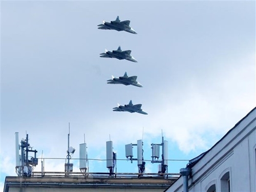 Quân đội Nga tập dượt chuẩn bị cho lễ kỷ niệm Chiến thắng phát xít