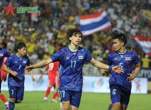 U23 Thái Lan thắng đậm U23 Singapore