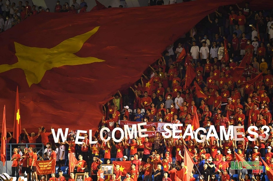 Thi đấu quả cảm, đội tuyển nữ Việt Nam thắng kịch tính Philippines