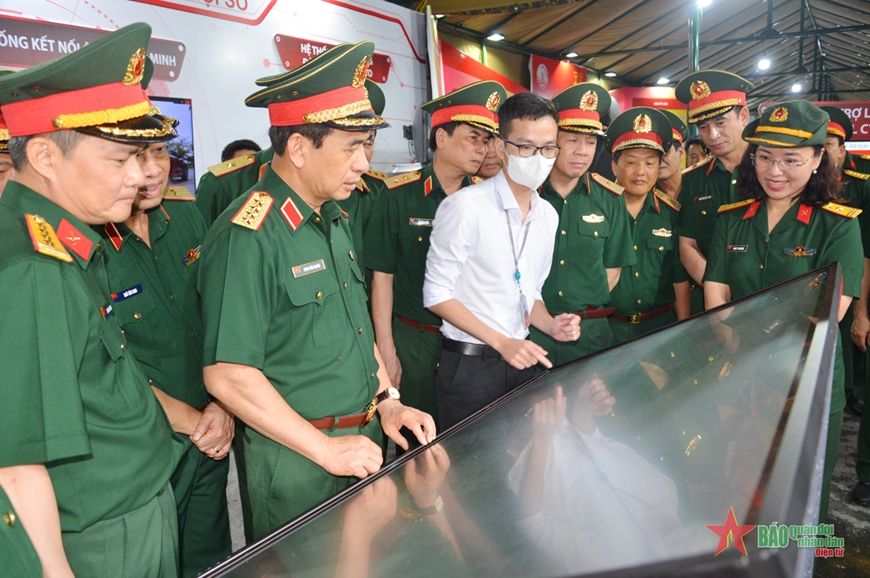 Đại tướng Phan Văn Giang kiểm tra lớp tập huấn hậu cần toàn quân năm 2022
