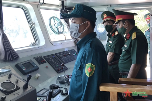 Cục Dân quân tự vệ kiểm tra tại Khánh Hòa