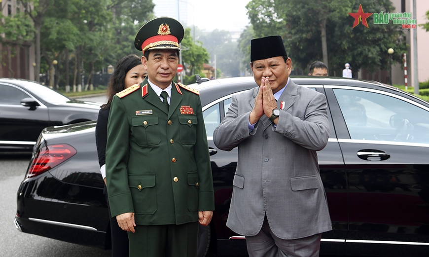 Bộ trưởng Quốc phòng Indonesia thăm chính thức Việt Nam