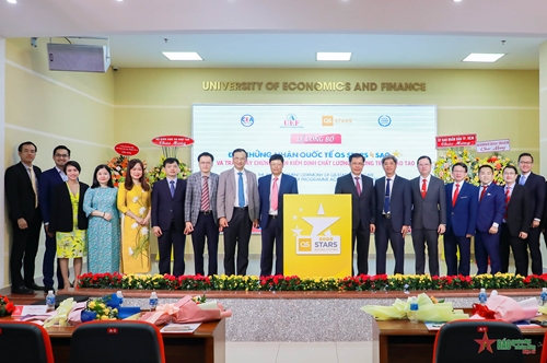 Trường Đại học Kinh tế - Tài chính TP Hồ Chí Minh đạt Chứng nhận quốc tế QS Stars