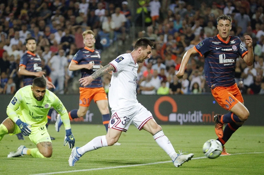 Messi lập cú đúp, PSG thắng đậm tại Ligue 1