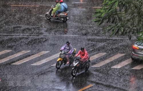 Thời tiết ngày 16-5: Nhiều khu vực trên cả nước có mưa dông