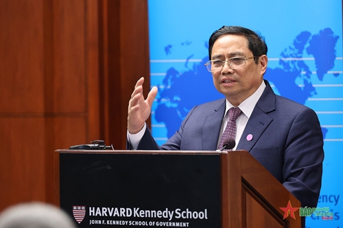 Thủ tướng Phạm Minh Chính phát biểu tại Đại học Harvard về độc lập, tự chủ kinh tế và hội nhập quốc tế