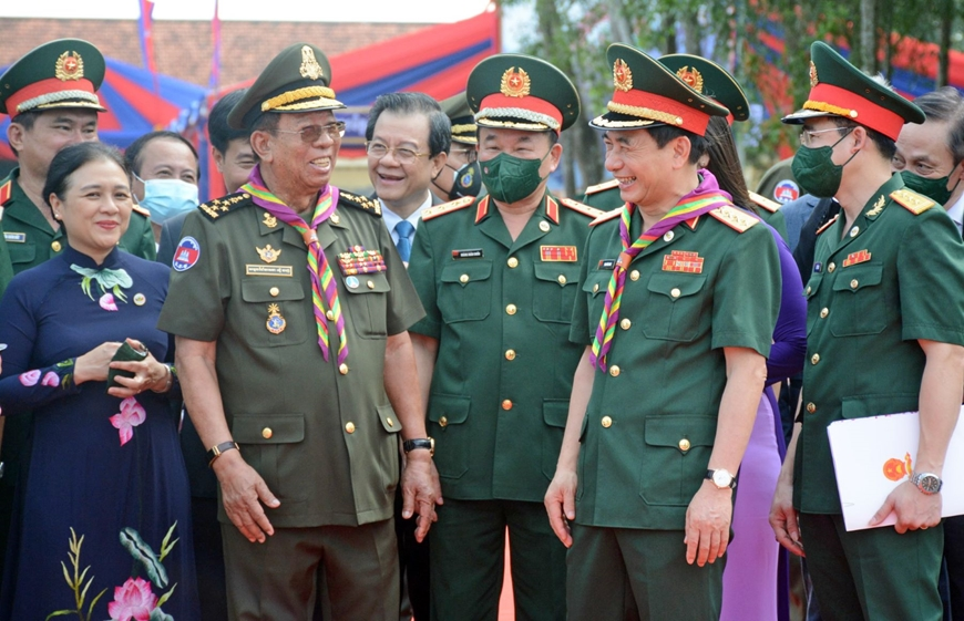 Vun đắp mối quan hệ hữu nghị truyền thống, gắn bó từ lâu đời

