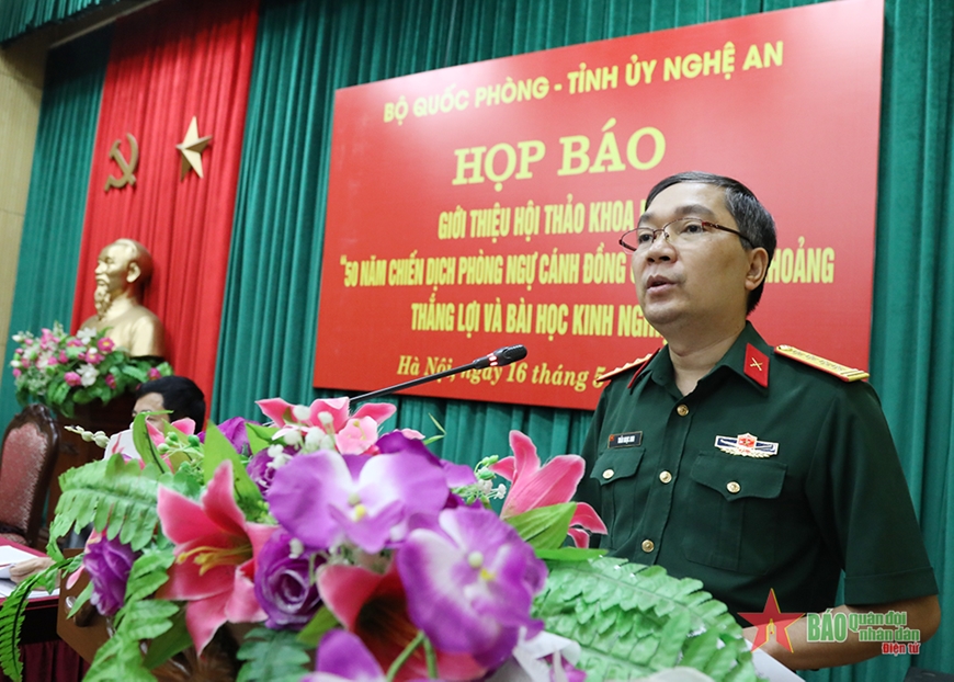 Họp báo giới thiệu Hội thảo khoa học 50 năm Chiến dịch phòng ngự Cánh đồng Chum-Xiêng Khoảng