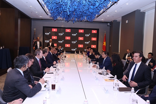 Thủ tướng Phạm Minh Chính tọa đàm với các CEO hàng đầu của Hoa Kỳ tại Sàn giao dịch chứng khoán New York