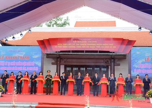 Chủ tịch nước Nguyễn Xuân Phúc dự lễ khánh thành Đền thờ Liệt sĩ tại Chiến trường Điện Biên Phủ

​