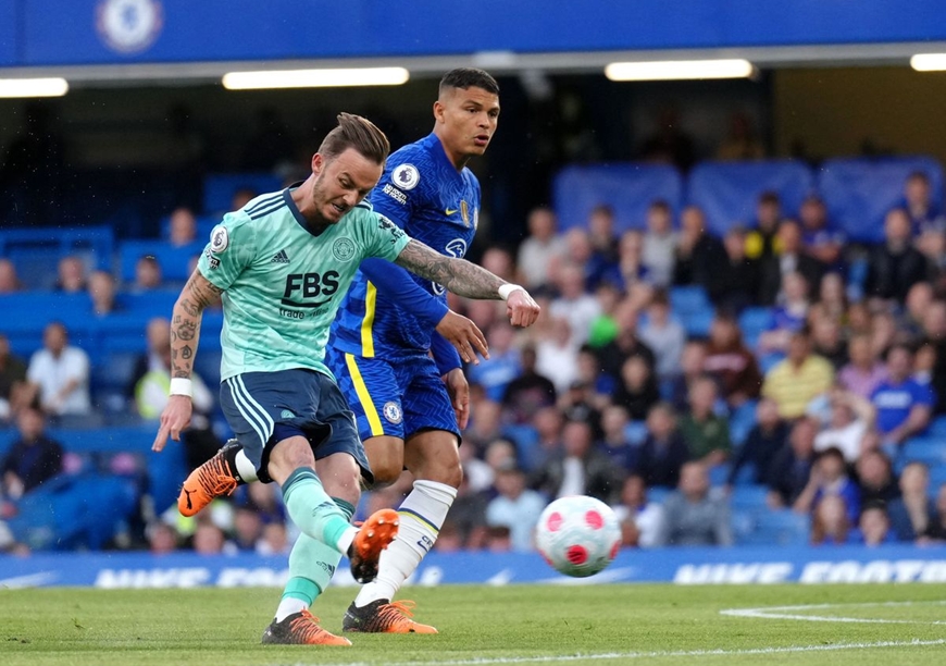 Bị Leicester cầm hòa, Chelsea vẫn chắc suất Top 3 Ngoại hạng Anh