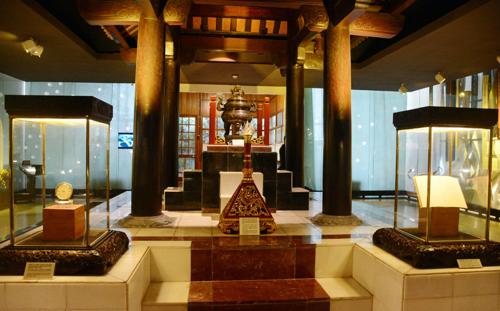 Lửa thiêng cháy mãi