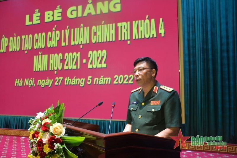 Học viện Quốc phòng bế giảng lớp đào tạo cao cấp lý luận chính trị khóa 4