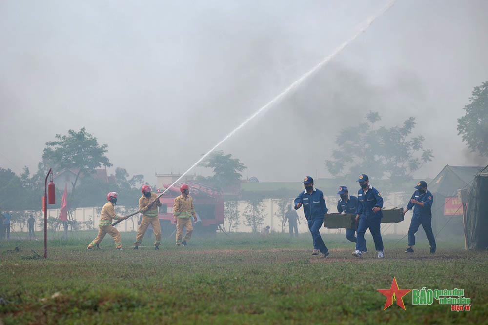 Bảo đảm an toàn cho người lao động
