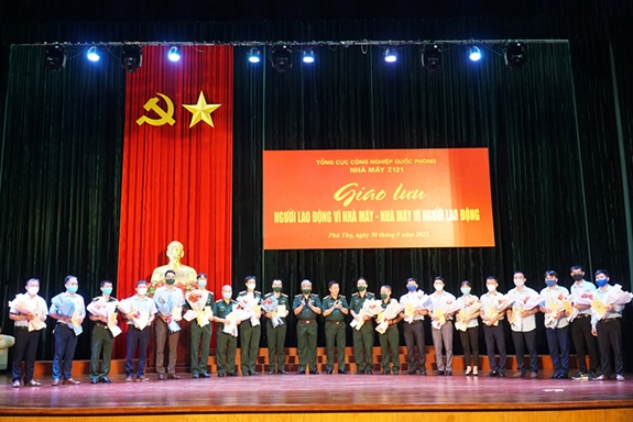 Nhà máy Z121 - Cảm ơn Người lao động