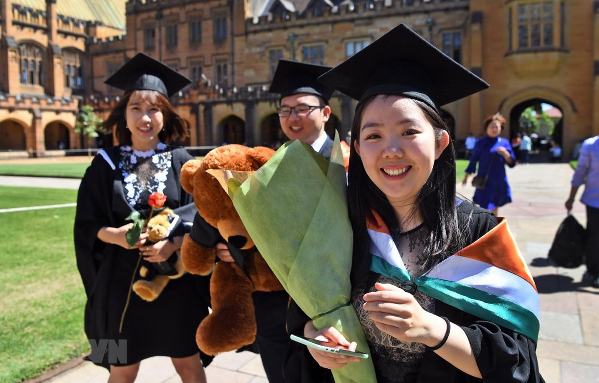 Anh cấp thị thực làm việc cho sinh viên tốt nghiệp các trường đại học hàng đầu thế giới