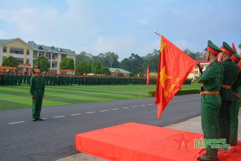 Lữ đoàn 144 tổ chức lễ tuyên thệ chiến sĩ mới
