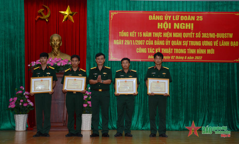 Đảng ủy Lữ đoàn 25 lãnh đạo hiệu quả công tác kỹ thuật