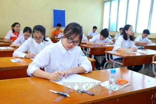 Hà Nội: Giao chỉ tiêu tuyển sinh lớp 10 chương trình song bằng tú tài