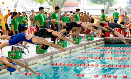Giải bơi học sinh thúc đẩy phòng, chống đuối nước