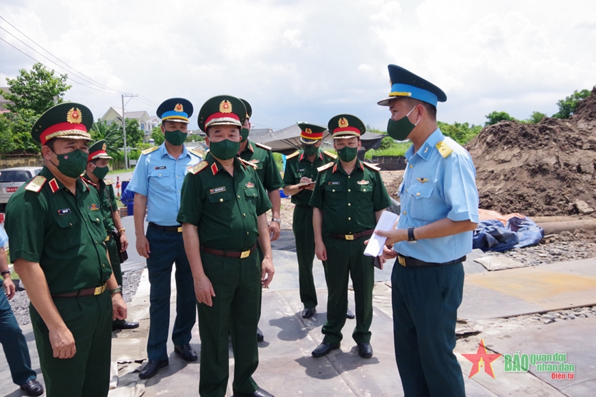 Bộ Quốc phòng kiểm tra tiến độ xử lý Dioxin tại sân bay Biên Hòa