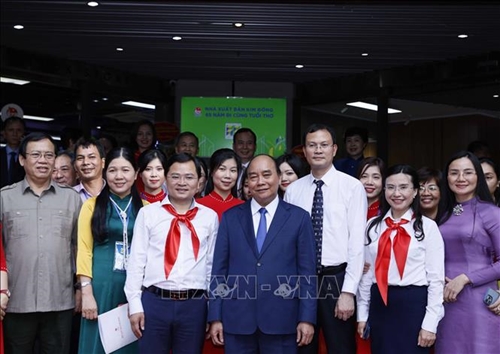 Chủ tịch nước Nguyễn Xuân Phúc dự Kỷ niệm 65 năm thành lập Nhà xuất bản Kim Đồng