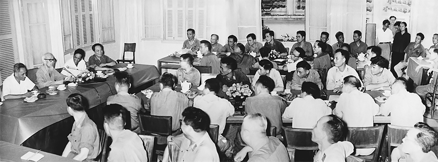 Ngày 19-6-1946: Bác Hồ nhấn mạnh vai trò quan trọng của người cán bộ