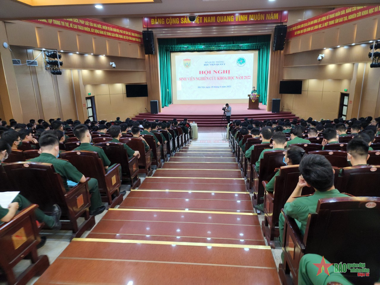  Học viện Quân y tổ chức hội nghị sinh viên nghiên cứu khoa học năm 2022