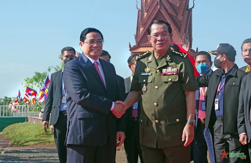 Thủ tướng Phạm Minh Chính dự Lễ kỷ niệm 45 năm “Con đường tiến đến đánh đổ chế độ diệt chủng Pol Pot” của Thủ tướng Campuchia Hun Sen