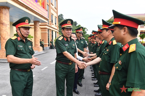 Đại tướng Lương Cường thăm, làm việc tại Bộ Chỉ huy Quân sự tỉnh Yên Bái