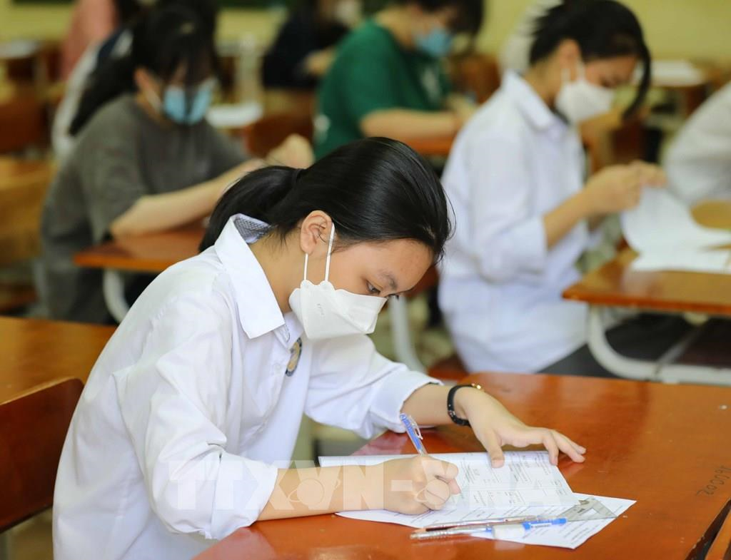 Hà Nội công bố đáp án chính thức kỳ thi tuyển sinh lớp 10