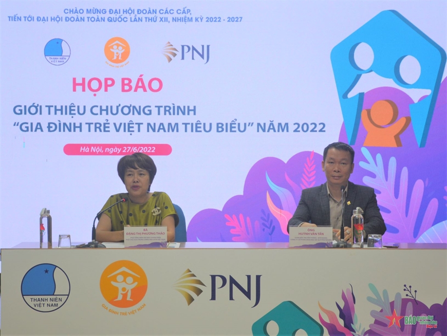 Lựa chọn, tuyên dương gia đình trẻ Việt Nam tiêu biểu năm 2022
