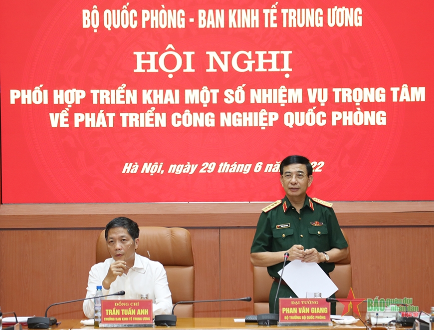 Hội nghị phối hợp giữa Bộ Quốc phòng và Ban Kinh tế Trung ương về phát triển công nghiệp quốc phòng