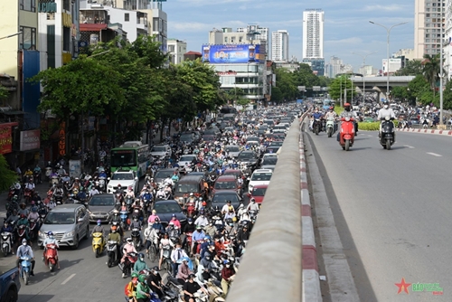 Hà Nội đề xuất phương án giảm ùn tắc trên tuyến đường Nguyễn Trãi