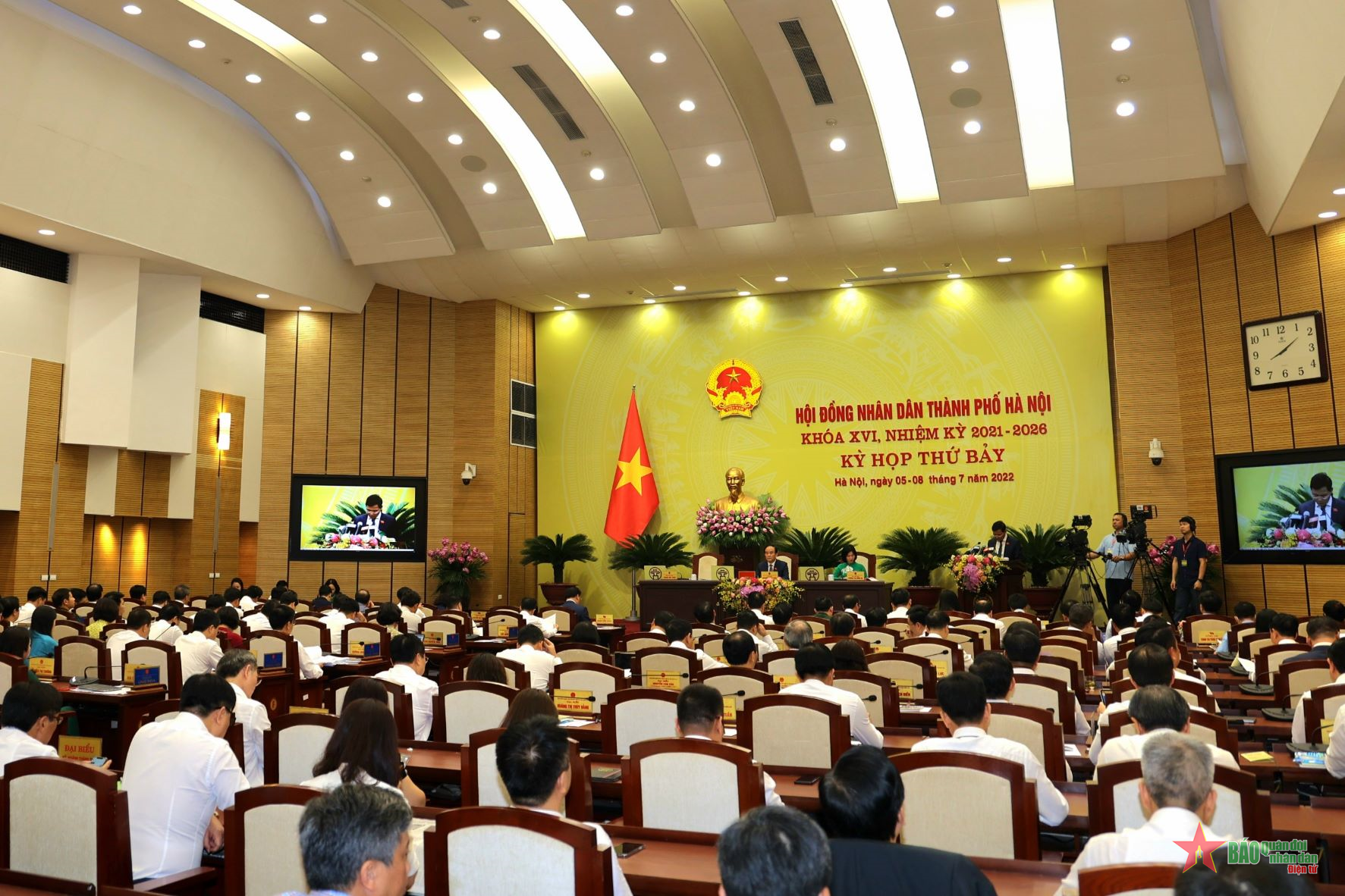 Khai mạc Kỳ họp thứ bảy, HĐND TP Hà Nội khóa XVI