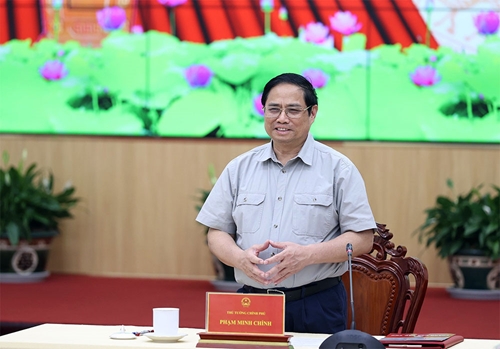 Thủ tướng Chính phủ Phạm Minh Chính làm việc với Ban Thường vụ Thành ủy Cần Thơ