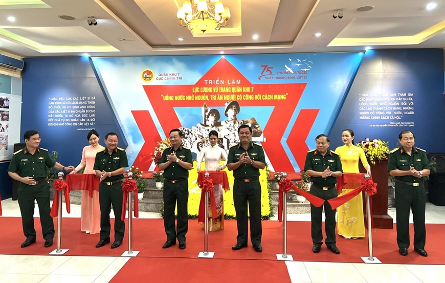 Triển lãm “Uống nước nhớ nguồn, tri ân những người có công với cách mạng”