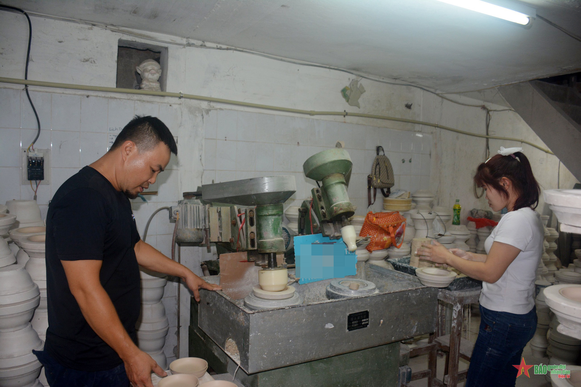 Lê Anh Vũ - Người đam mê với điêu khắc gốm