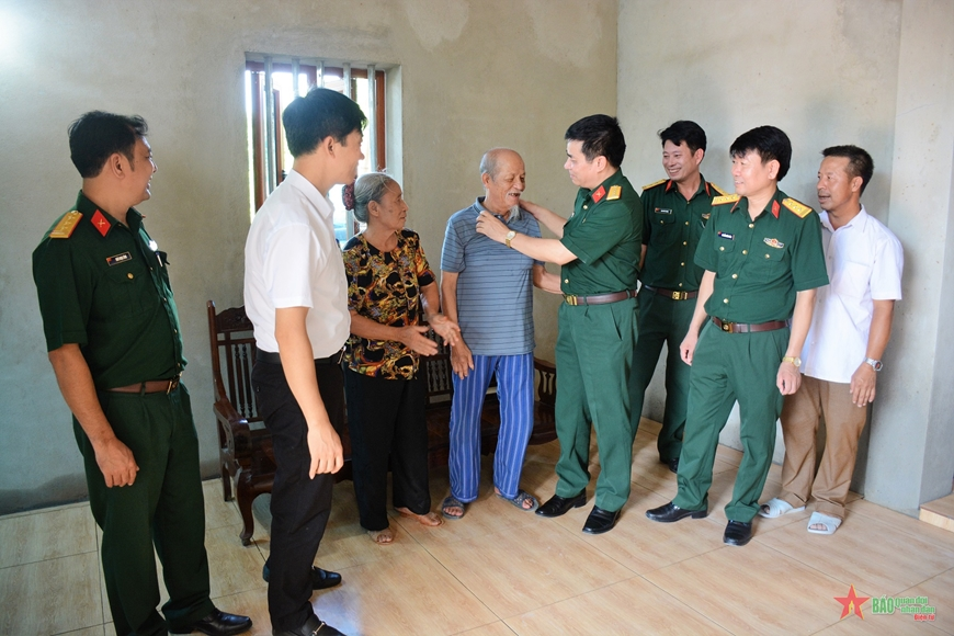 Thanh Hóa bàn giao nhà tình nghĩa cho các gia đình chính sách