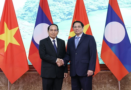 Thủ tướng Chính phủ Phạm Minh Chính tiếp Phó chủ tịch nước Cộng hòa Dân chủ Nhân dân Lào