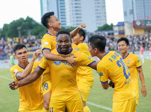 Lịch thi đấu, trực tiếp vòng 9 V-League 2022: Ngôi đầu đổi chủ?