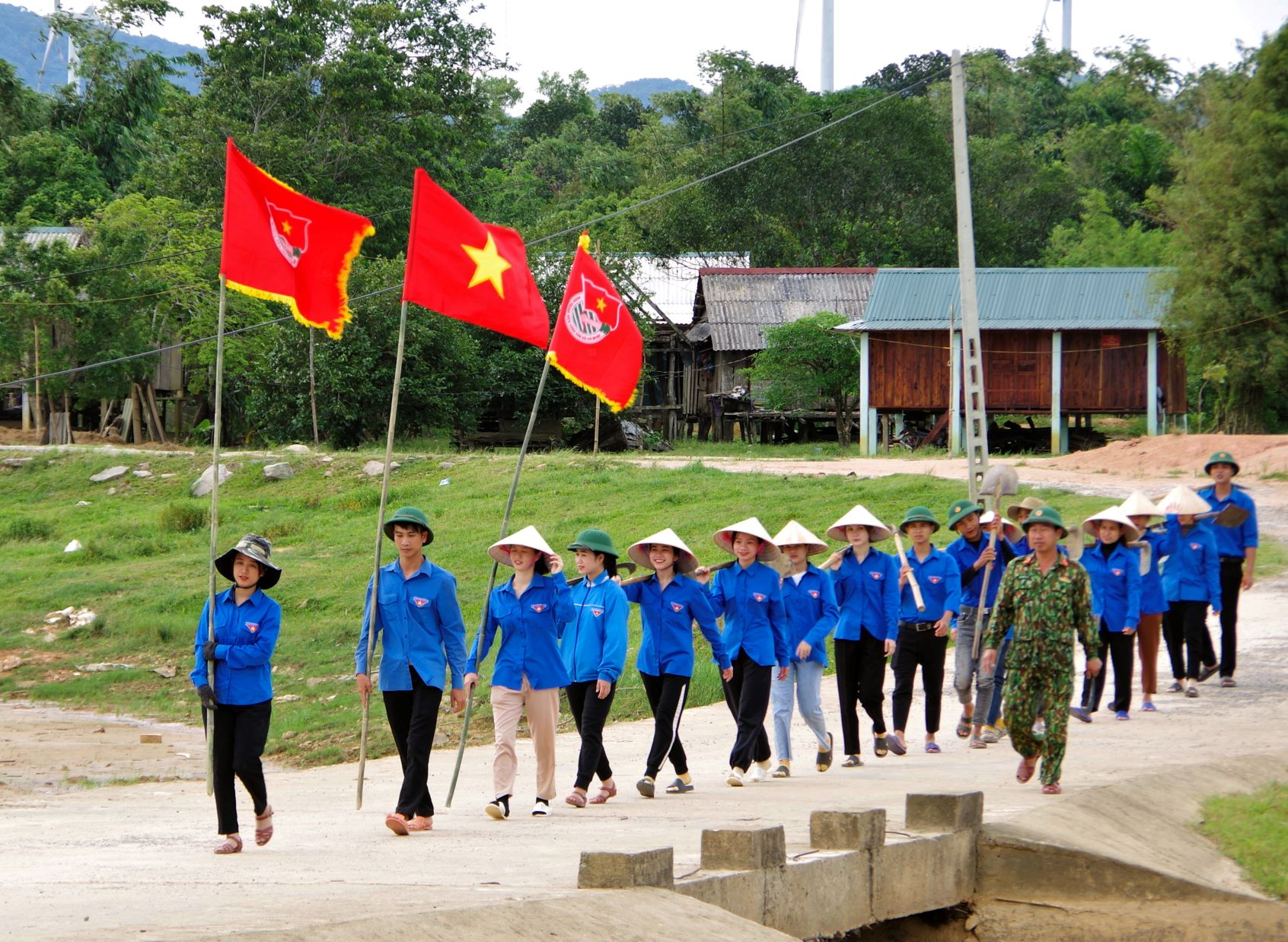 Sức trẻ tình nguyện nơi biên giới

