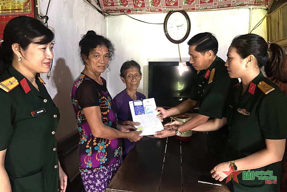 Sự quan tâm ấm lòng