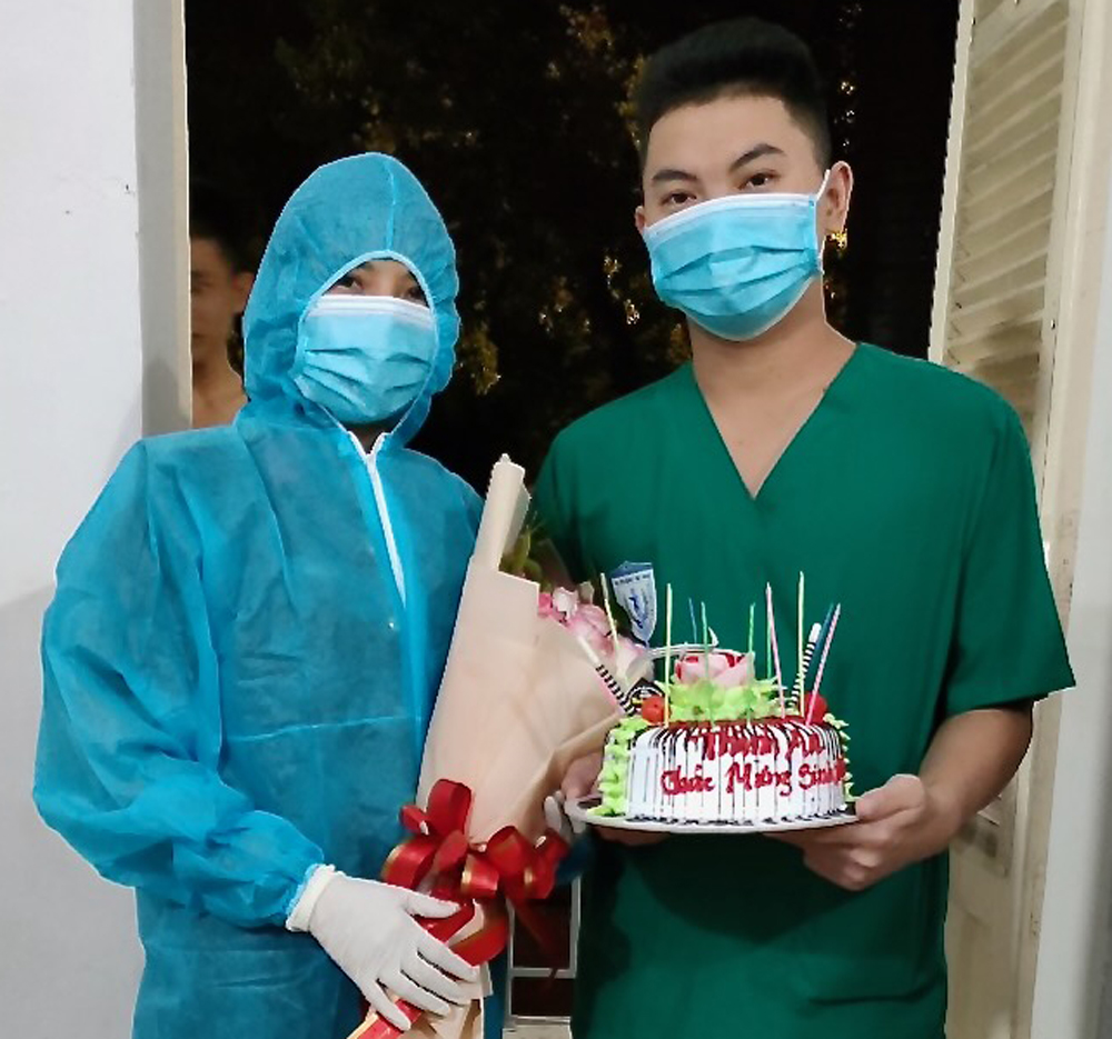 Ân tình quân dân