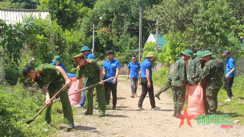 Tuổi trẻ lực lượng vũ trang tỉnh Sơn La tổ chức chiến dịch tình nguyện hành quân xanh 