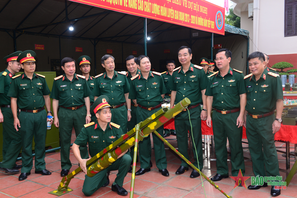 Quân đoàn 1 chú trọng huấn luyện theo nhiệm vụ, đưa bộ đội vào sát thực tế chiến đấu